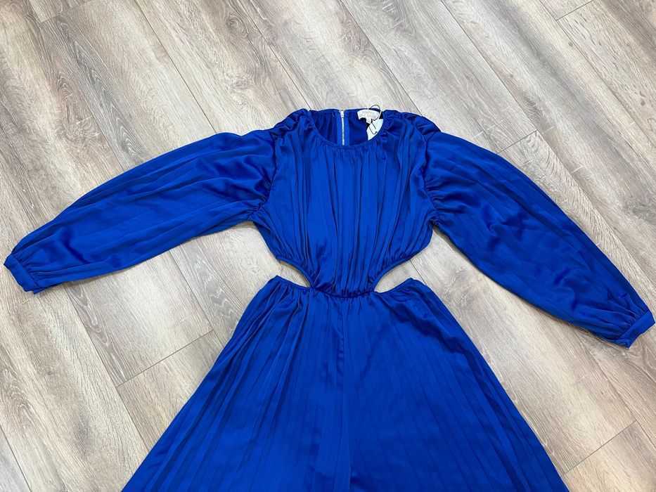 Син елегантен гащеризон