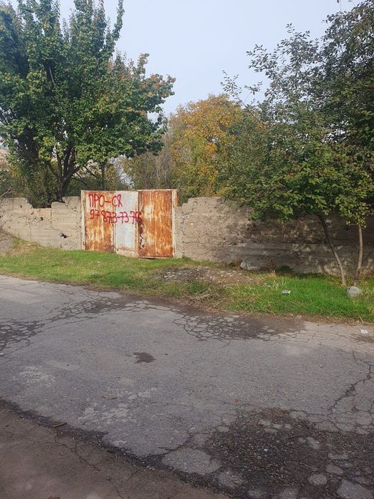 Продаётся участок 6 соток в Янгибазаре