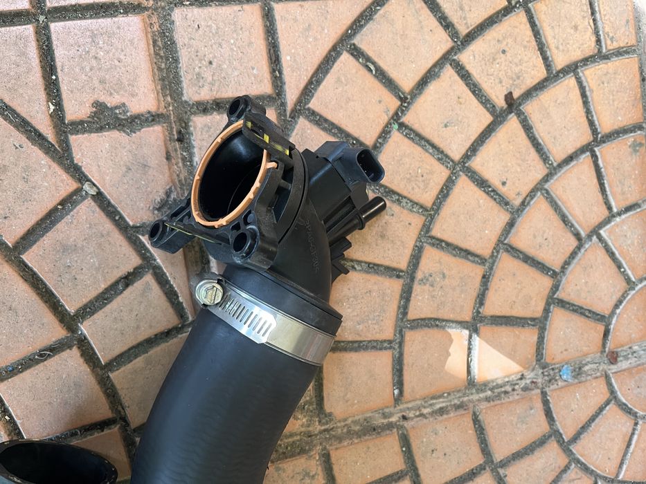 Маркучи към интеркулера за Ford 1.0 Ecoboost 155 к.с