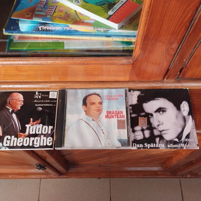 Loturi de3 cd-uri,casetofon radio cd