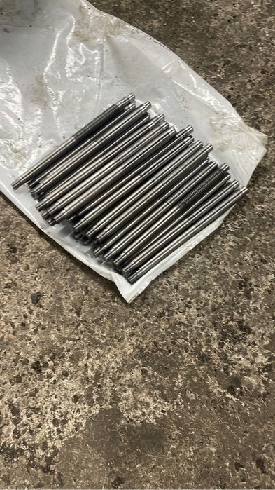 Токарь ,Фрезеровщик