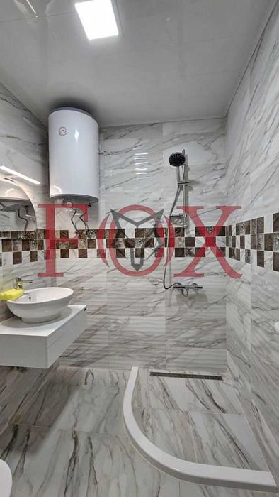 Дава се под наем Тристаен апартамент в Варна, Възраждане 2 - 100 кв.м за 561 € - Снимка #9