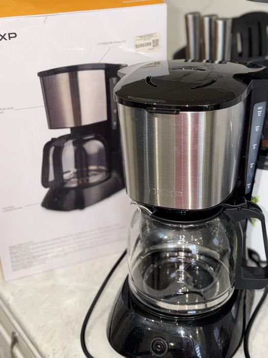 Абсолютно новая кофеварка