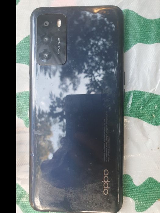 Телефон Oppo A16