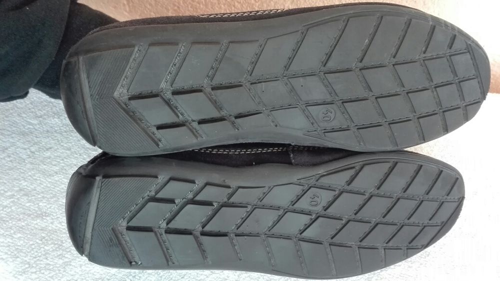 Mocasini piele întoarsă nr 40 Pat Calvin