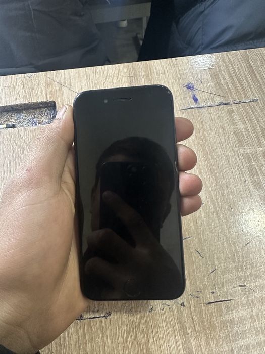 IPhone 7 Холати масла кенейешка ишлатган