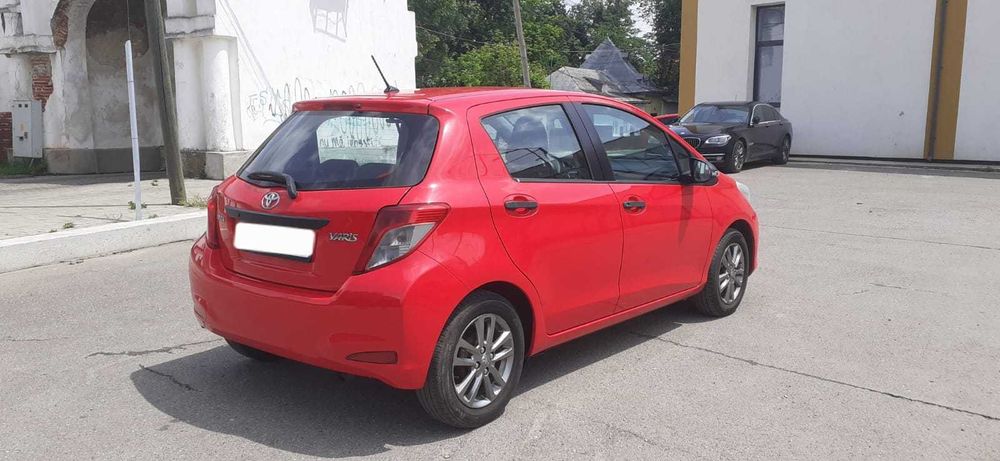 TOYOTA Yaris 2012 — imagine 5