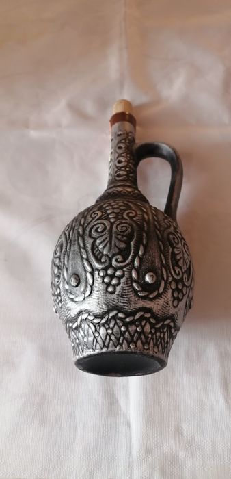 Продам кувшин для вина