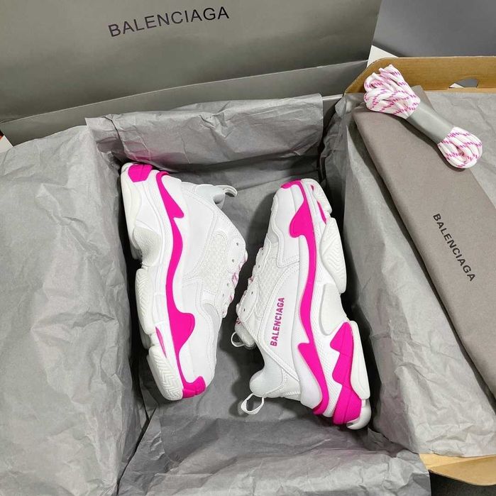 Adidasi Balenciaga Triple S Premium