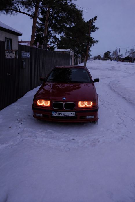 Продам бмв е36 1992