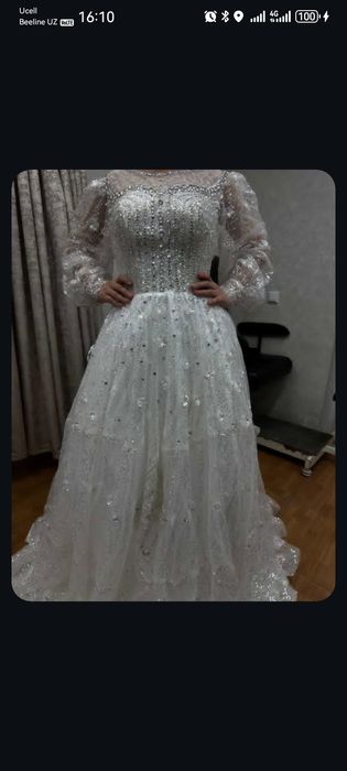 Kelin ko'ylaklar sotiladi