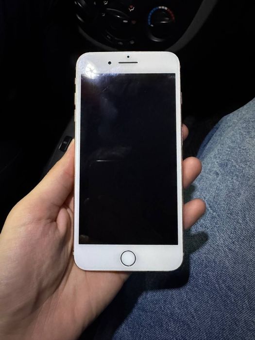 iPhone 8+ Ideal Holatda