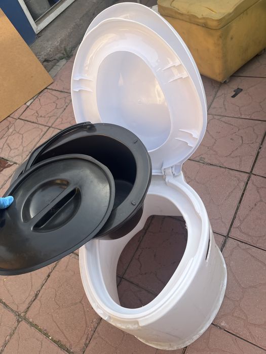 Туалет  унитаз переносной для инвалида