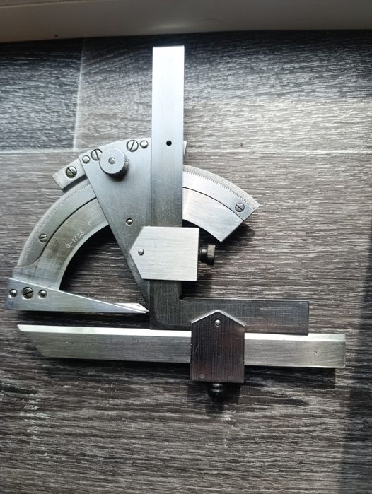 Продам угломер с нониусом