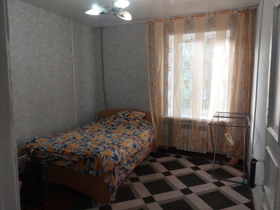 Продам трехкомнатную квартиру.