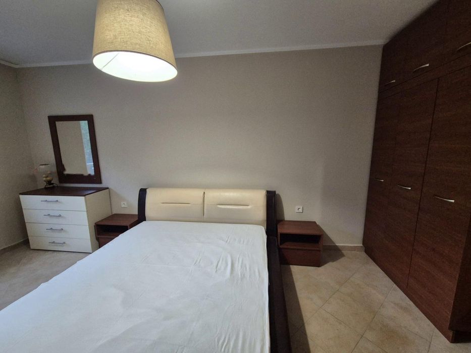 Дава се под наем Тристаен апартамент в София, Малинова долина - 85 кв.м за 818 € - Снимка #2