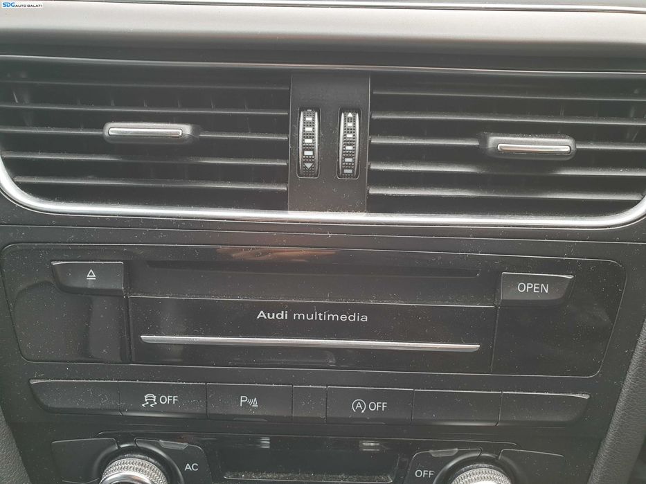 Navigatie MMI Unitate Radio CD Player Audi Multimedia Audi A4 B8 2008 - 2015 [K1426]