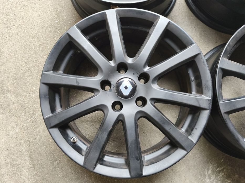 Рено/Renault – 17 цола 5x114,3; 4 бр. лети джанти