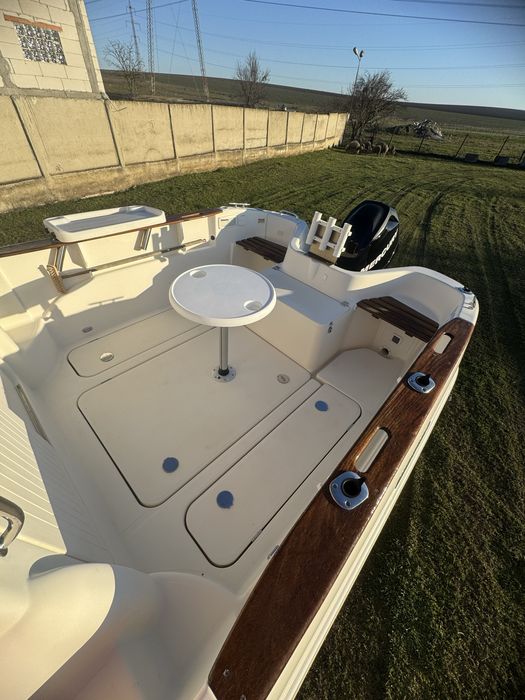 Quicksilver Weekend 640 Pilothouse