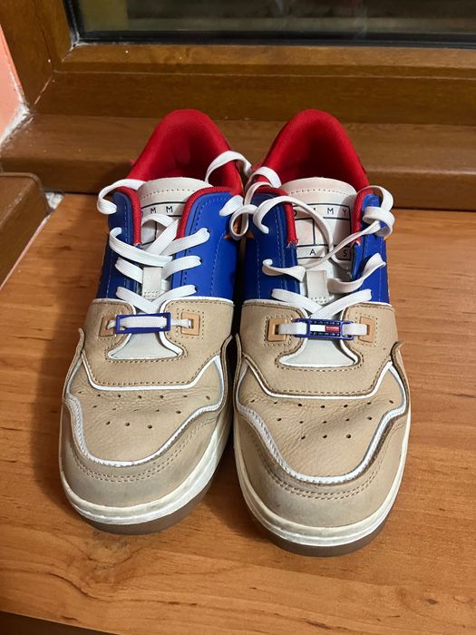 Tommy Jeans Basket 41