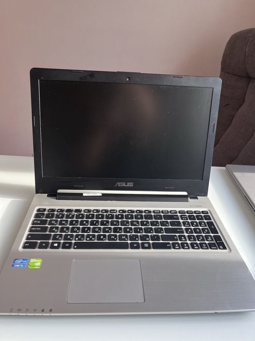 Ноутбук ASUS Core i5 / GeForce 740M