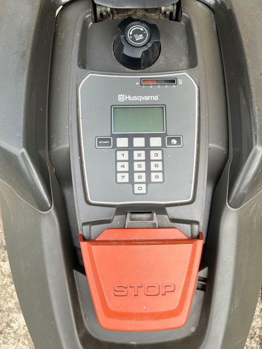 Роботизирана косачка Husqvarna Automower 380