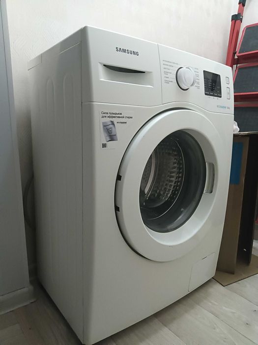 Продам стиральную машинку автомамат