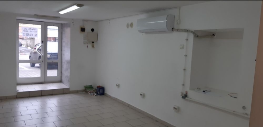 Spatiu comercial 20 mp,.in Reghin   central...