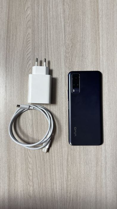 Телефон Vivo y53s
