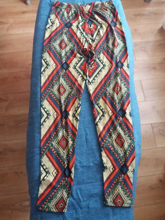 Дамски спортни клинове