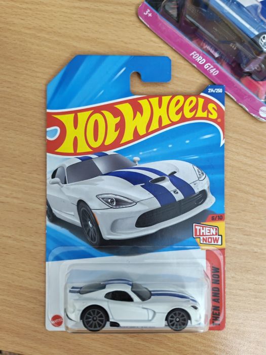 Hot wheels хотвилс