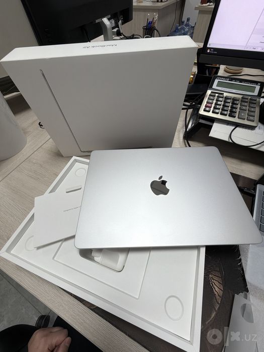 MacBook Air M4 16/256GB — Идеальное состояние, АКБ 100% (58 циклов)