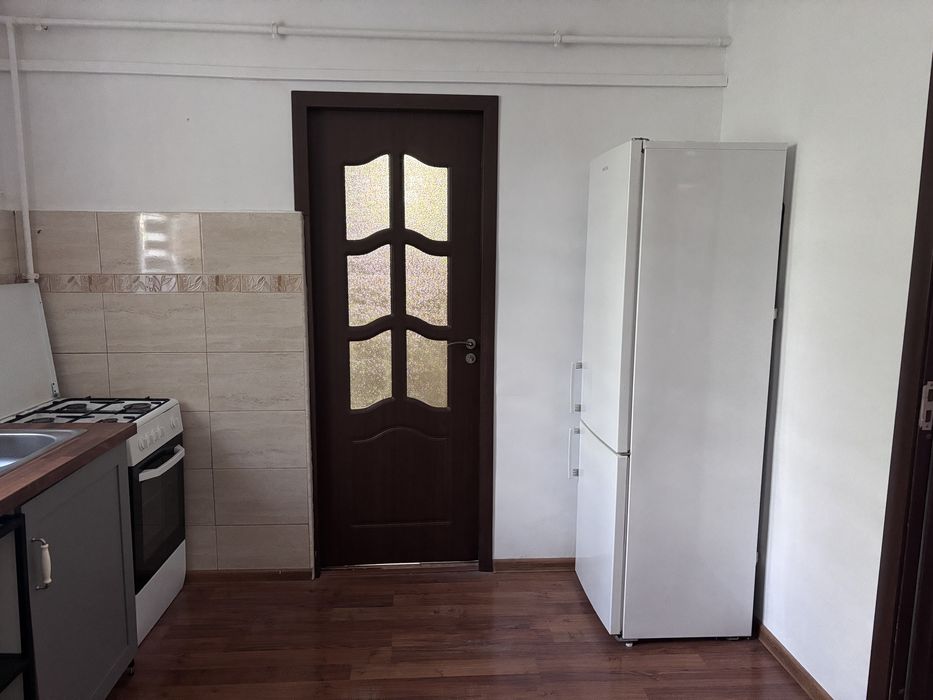 Apartament 43mp- 1 camera la casa