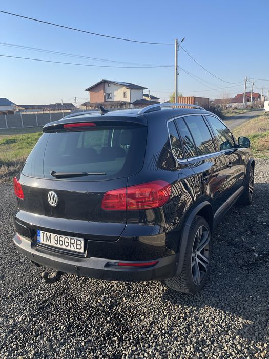 Vând Volkswagen Tiguan
