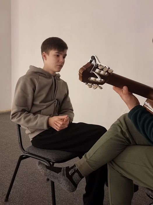 Уроки гитары Астана