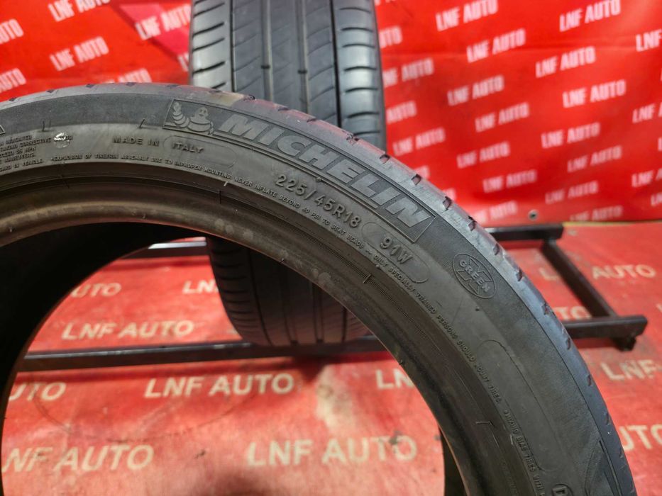 Anvelope de VARA - 225/45/18 - Michelin - 5.5 MM - DOT 2015 RFT !