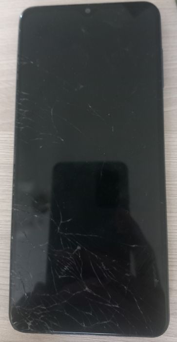 Телефон Galaxy A12