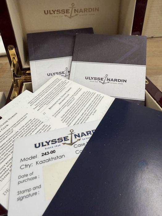 Ulysse Nardin Executive Dual