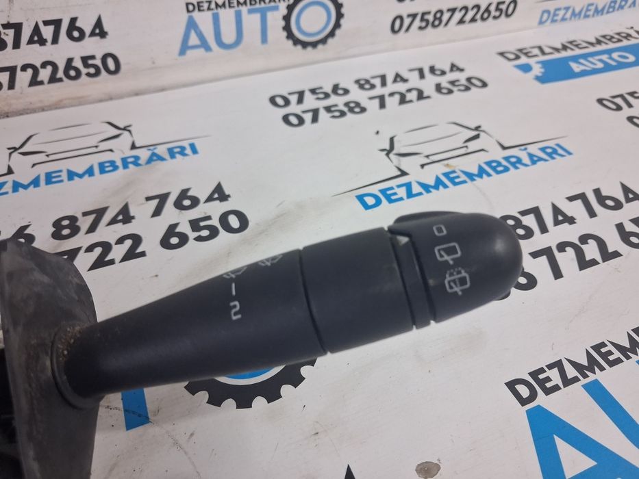Bloc semnalizari Dacia Sandero