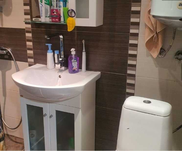 Продава се Двустаен апартамент в Варна, Център - 48 кв.м за 1998 €/кв.м - Снимка #9