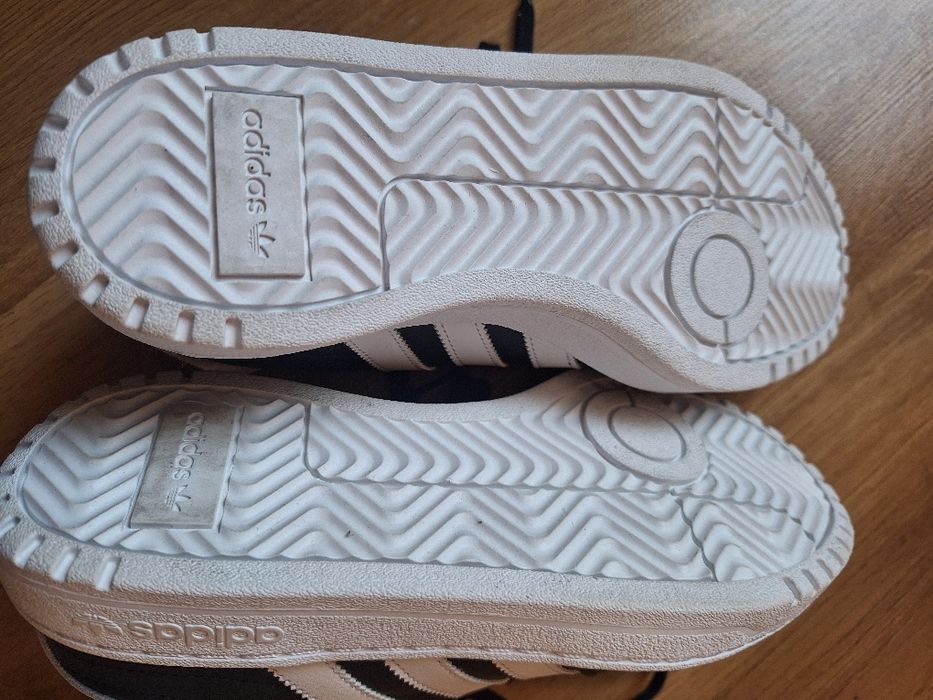 Маратонки Адидас