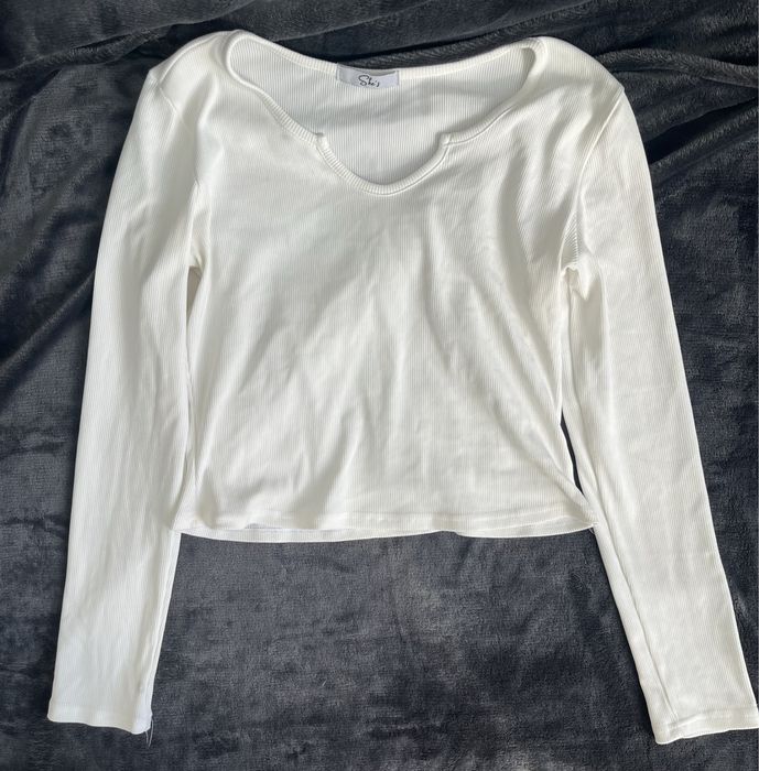 Продаю джинсы, костюм, юбка до колен