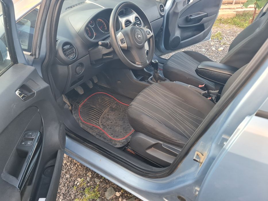 Opel corsa benzină Ac