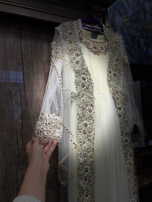 Sarpo Kelinsalomga kiyim ansambl narxi kelishiladi