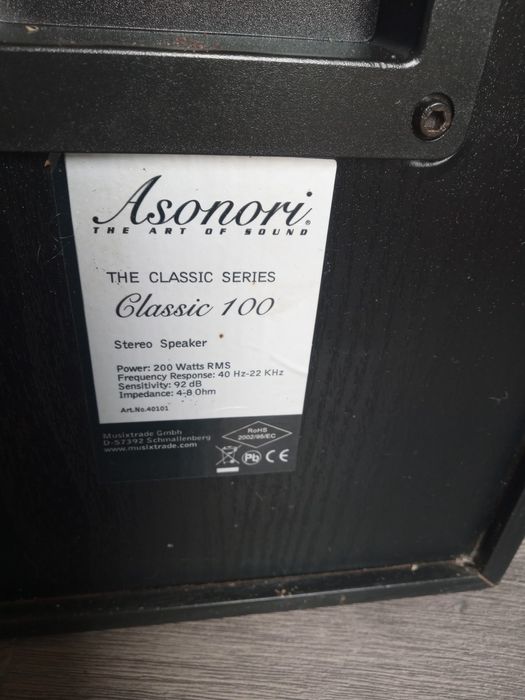 Boxe de podea funcționale vintage