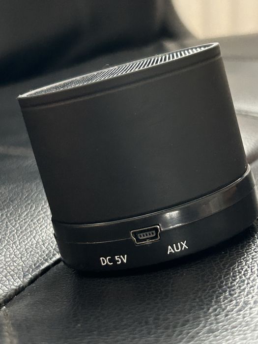 Преносима колона за музика