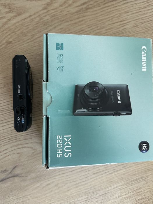 Фотоапарат Canon ixus 220