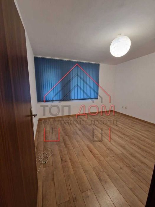 Дава се под наем Офис в Варна, Гранд Мол Варна - 48 кв.м за 306 € - Снимка #4