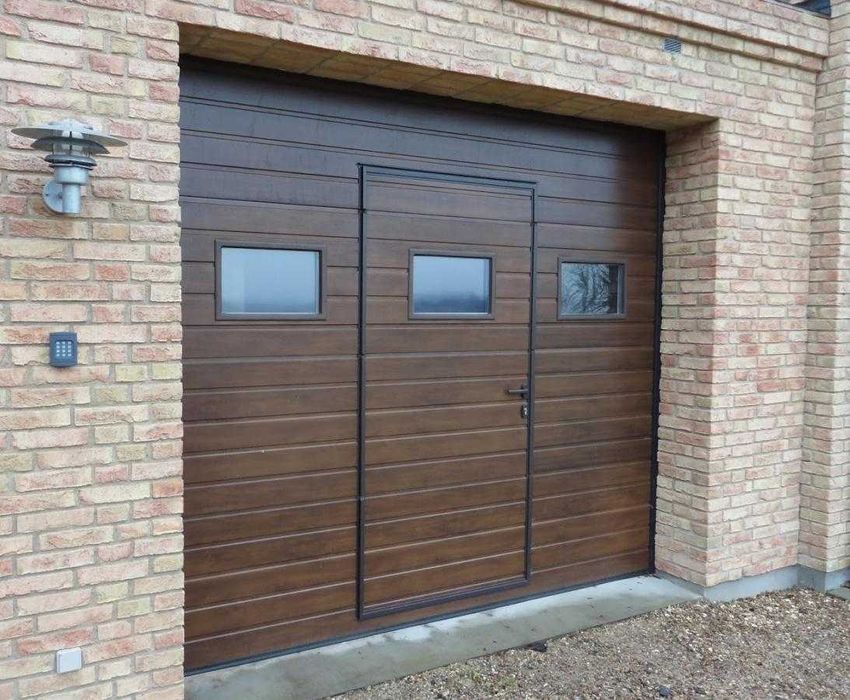 usi de garaj , fabrica