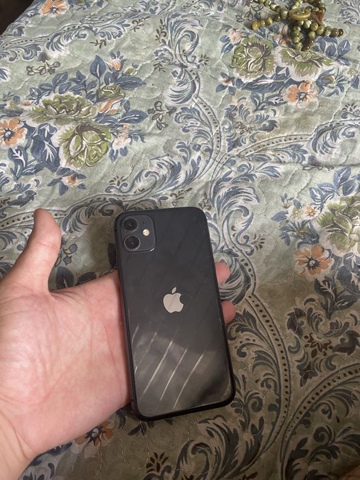 iPhone 11 память 64
